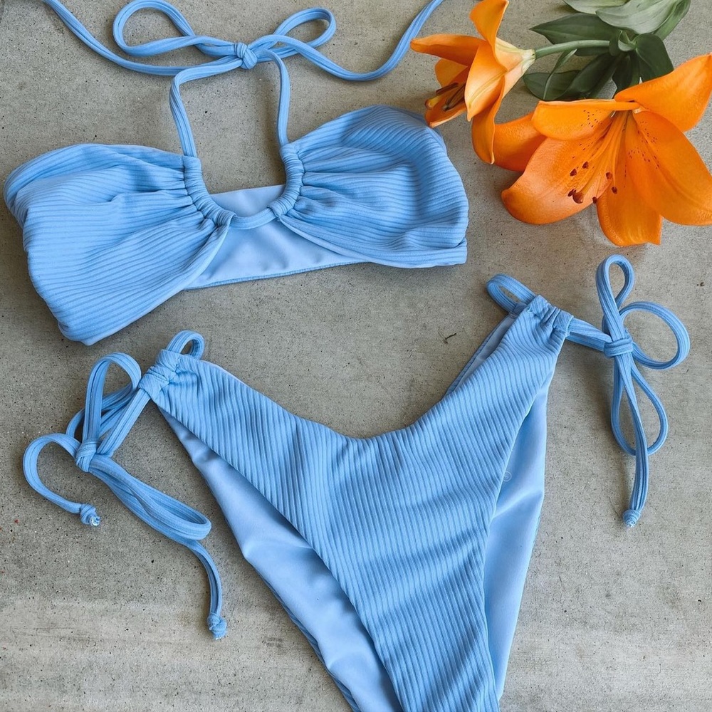 Vibrant Bikini Set - Picture 7 of 16